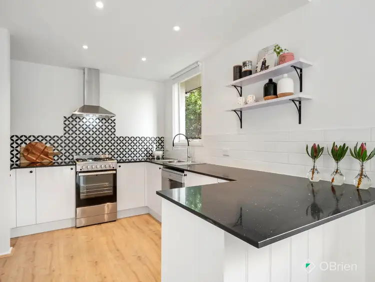 Third view of Homely house listing, 8 Napier Court, Frankston VIC 3199