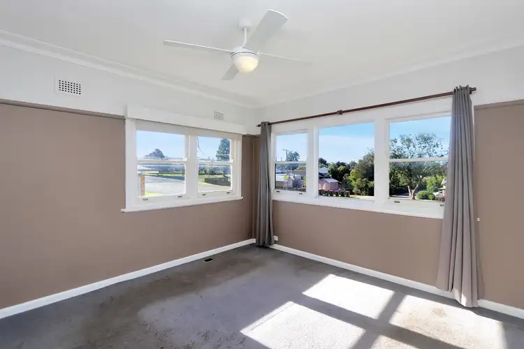 Fifth view of Homely house listing, 98 Combermere Street, Goulburn NSW 2580