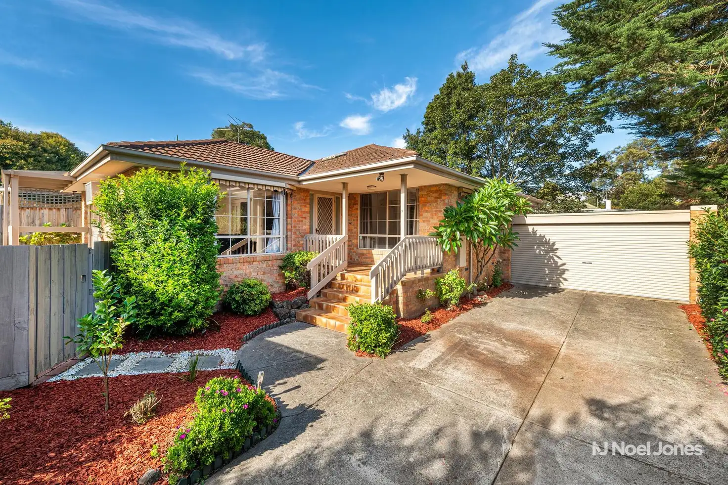 Main view of Homely unit listing, 2/27 Georges Road, Ringwood VIC 3134