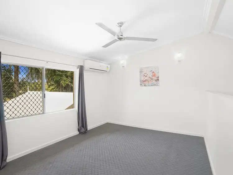 Sixth view of Homely unit listing, 1/15-19 Keith Street, Whitfield QLD 4870
