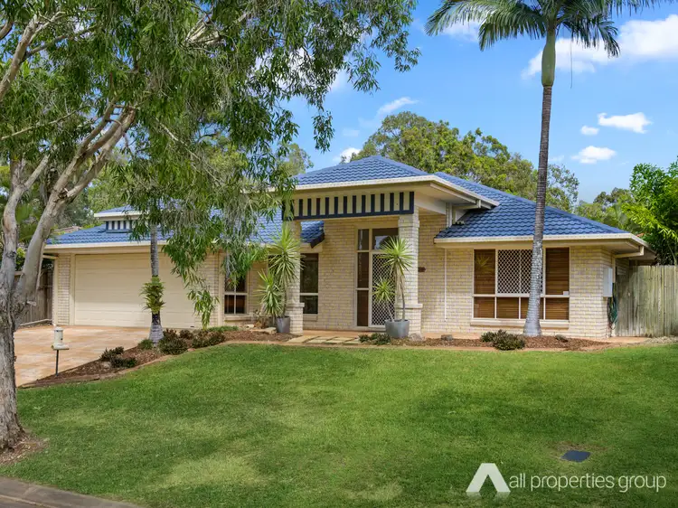 4 Deakin Place, Forest Lake QLD 4078