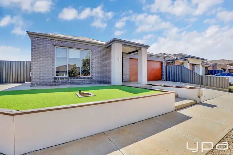 Second view of Homely house listing, 66 Tora Crescent, Fraser Rise VIC 3336