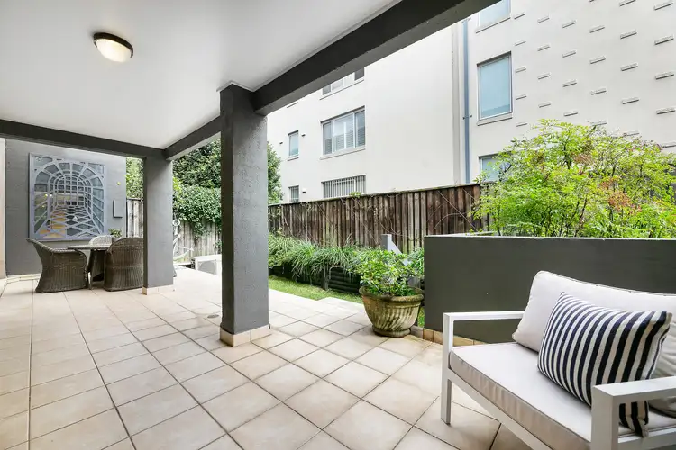 Third view of Homely apartment listing, 2/3-7 William Street, Rose Bay NSW 2029