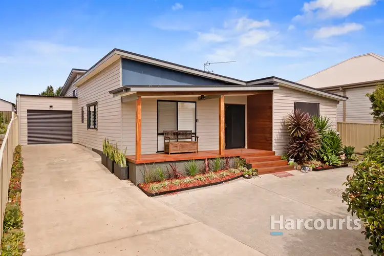 16 Deane Street, Belmont NSW 2280