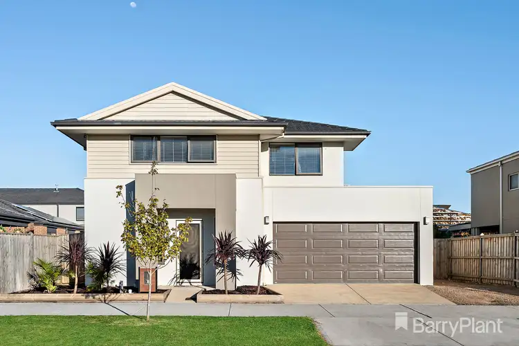 31 Colchester Avenue, Cranbourne West VIC 3977