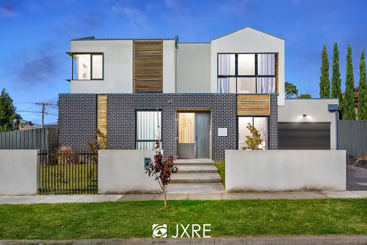 18 Normanby Road, Bentleigh East VIC 3165