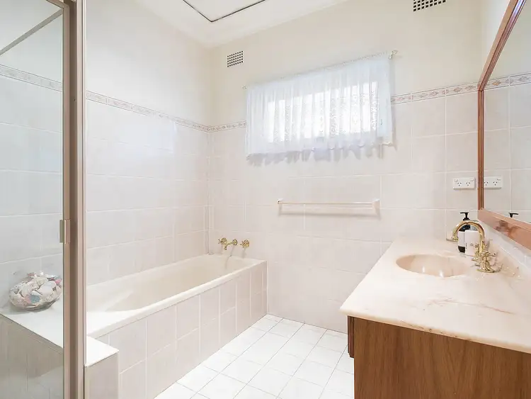 Sixth view of Homely house listing, 49 Kyle Parade, Kyle Bay NSW 2221
