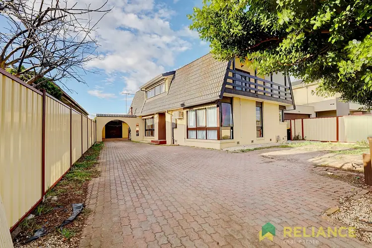 Second view of Homely house listing, 28 Lillypilly Crescent, Kings Park VIC 3021