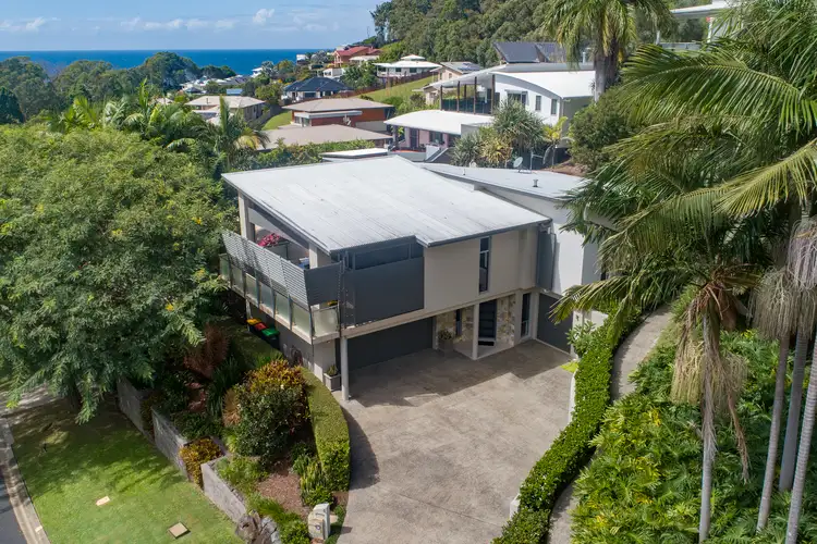 4 Breakers Way, Korora NSW 2450