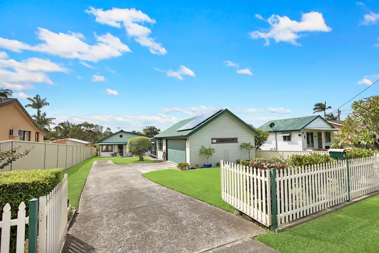 Third view of Homely house listing, 18 Warrina Avenue, Summerland Point NSW 2259