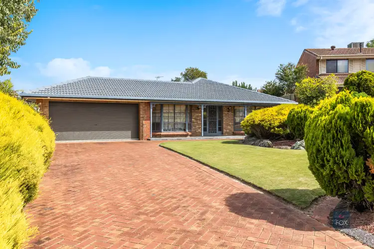10 Hele Crescent, Trott Park SA 5158