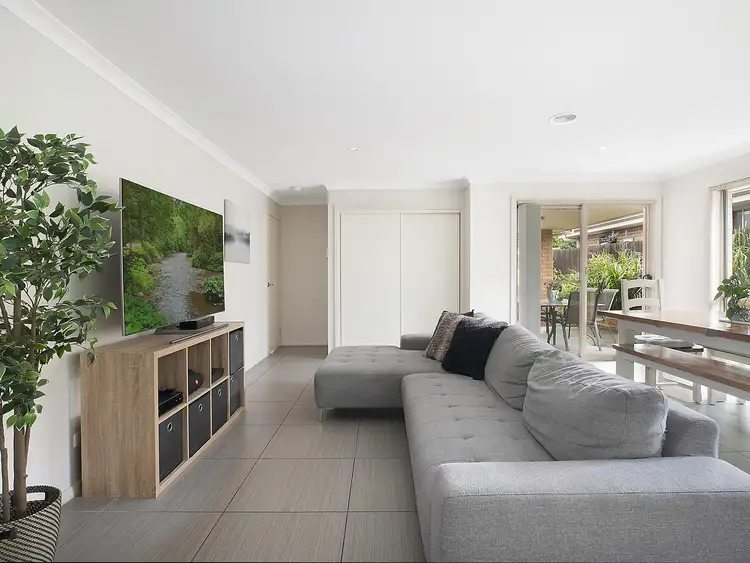 9 Pender Street, Casey ACT 2913