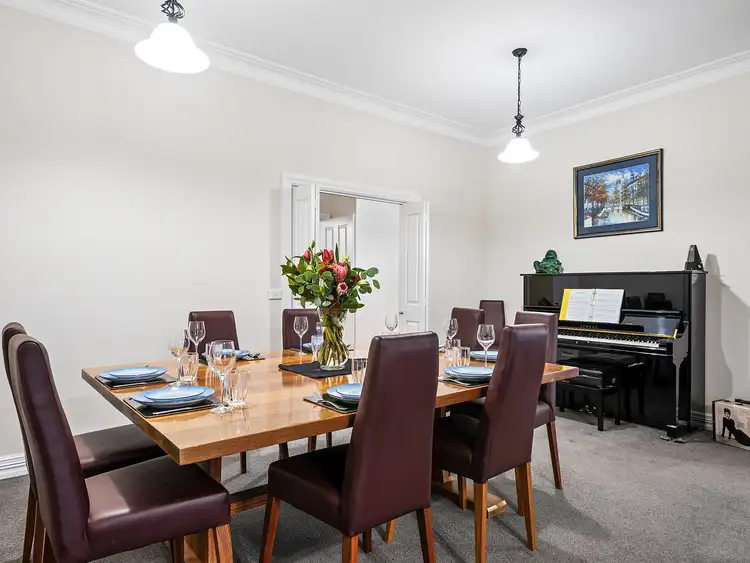 Sixth view of Homely house listing, 42 McLeod Court, West Albury NSW 2640