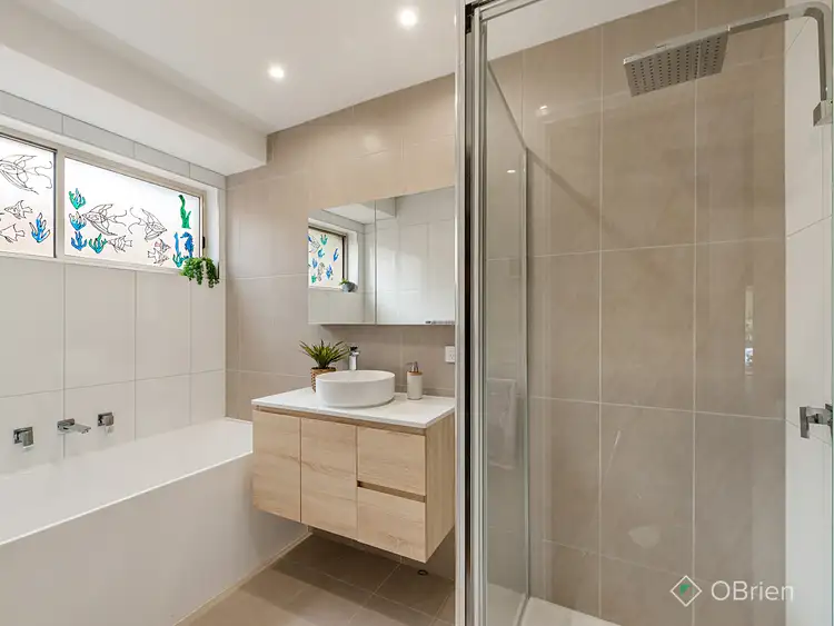 Fifth view of Homely house listing, 13 Shane Court, Carrum Downs VIC 3201