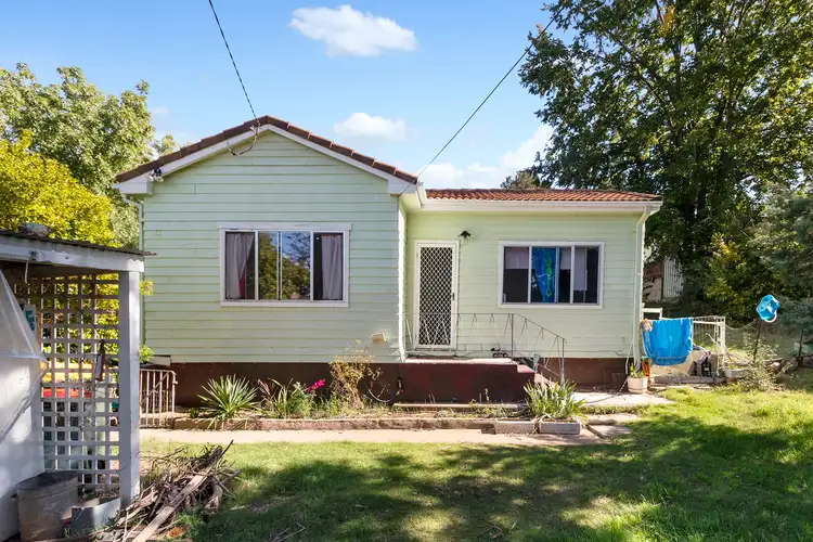 40 Cromwell Street, Cooma NSW 2630