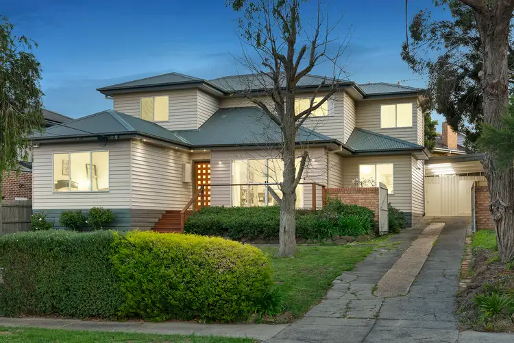 8 Janet Street, Templestowe Lower VIC 3107
