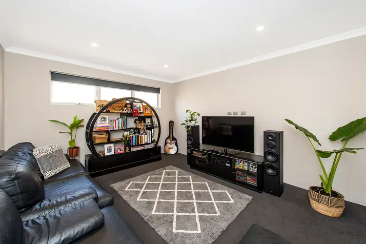 Fourth view of Homely house listing, 19 Furioso Green, Baldivis WA 6171