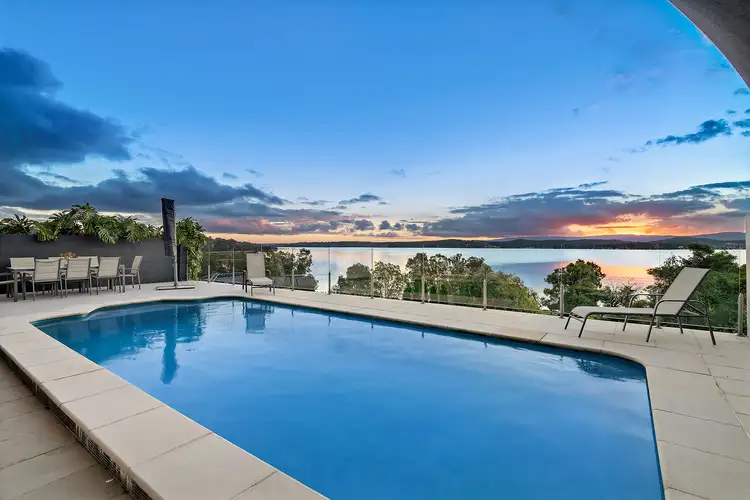 25 Beryl Street, Warners Bay NSW 2282