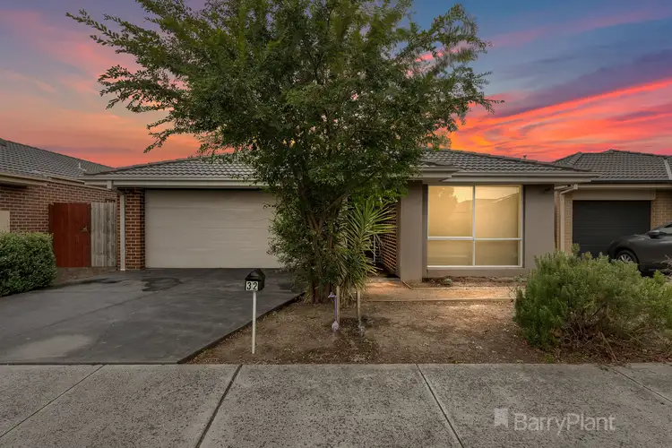 Main view of Homely house listing, 32 Viridian Avenue, Officer VIC 3809