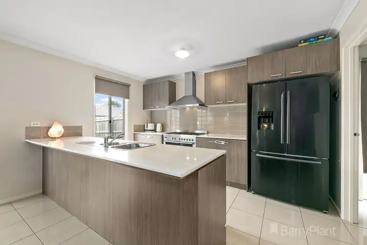 Second view of Homely house listing, 32 Viridian Avenue, Officer VIC 3809