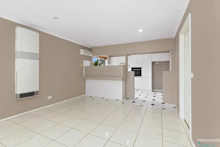 Third view of Homely house listing, 18 Parkview Court, Lalor VIC 3075