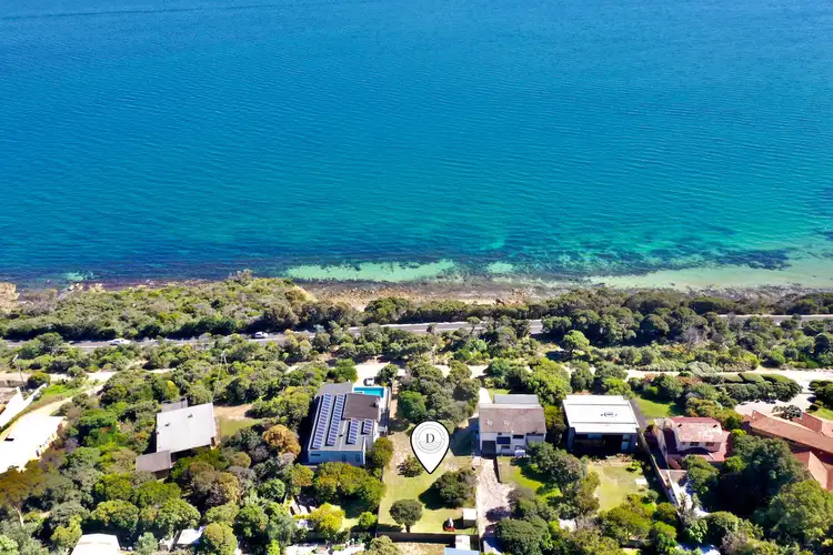 392 Esplanade, Mount Martha VIC 3934
