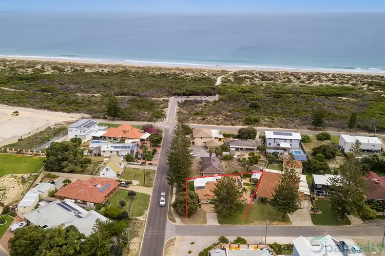 1 Bonito Place, Golden Bay WA 6174
