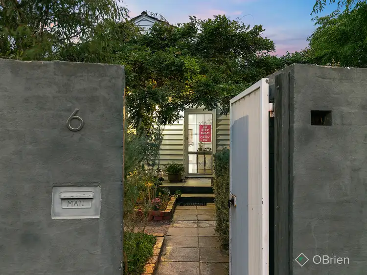 6 Cannes Avenue, Bonbeach VIC 3196