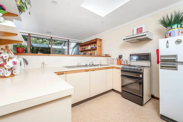 Fifth view of Homely house listing, 9 Fenwick Place, Belconnen ACT 2617