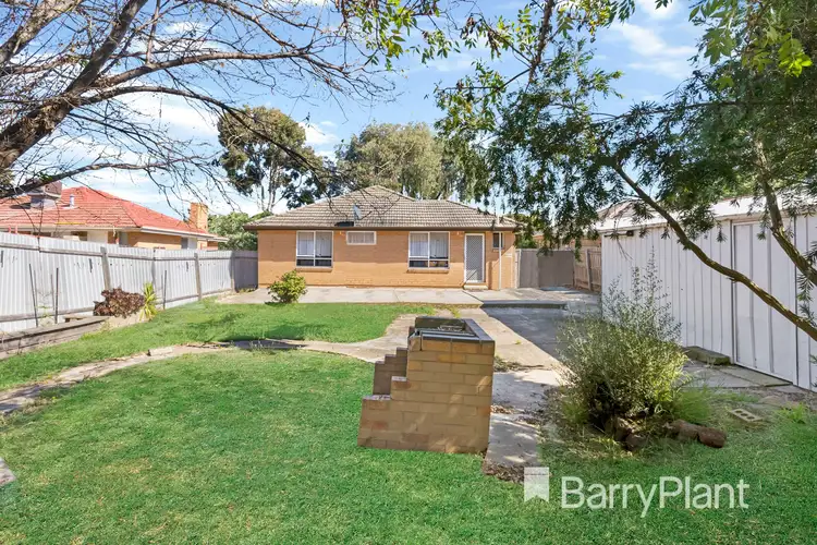 Sixth view of Homely house listing, 18 Lois Street, St Albans VIC 3021