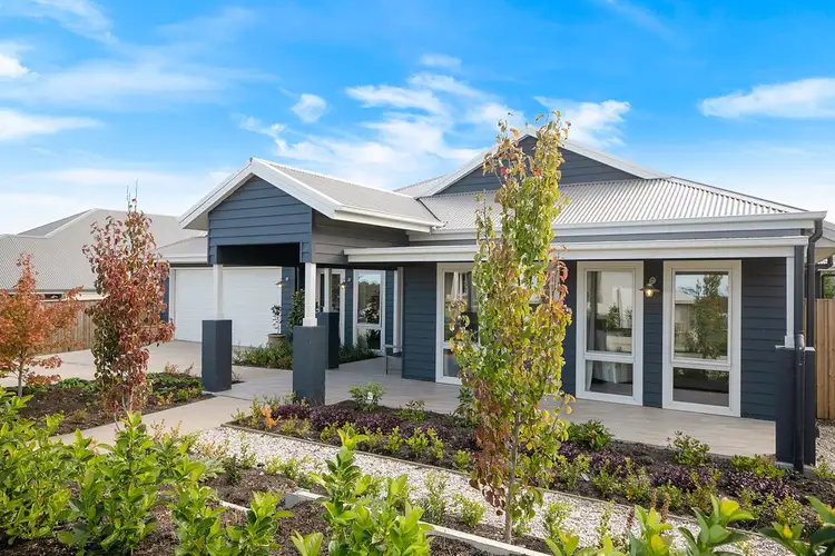 Second view of Homely house listing, 4 Caroline Avenue, Bowral NSW 2576