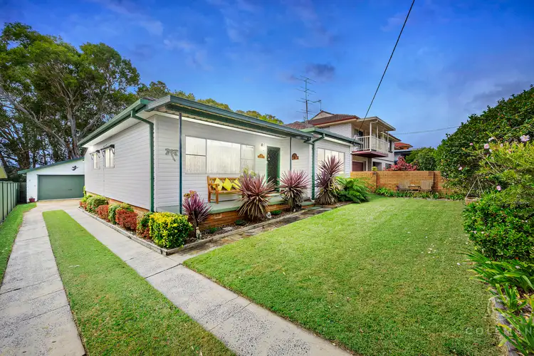 6 First Avenue, Toukley NSW 2263