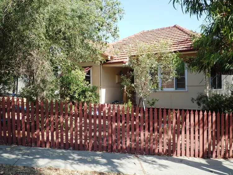 13 Ramsden Avenue, East Victoria Park WA 6101