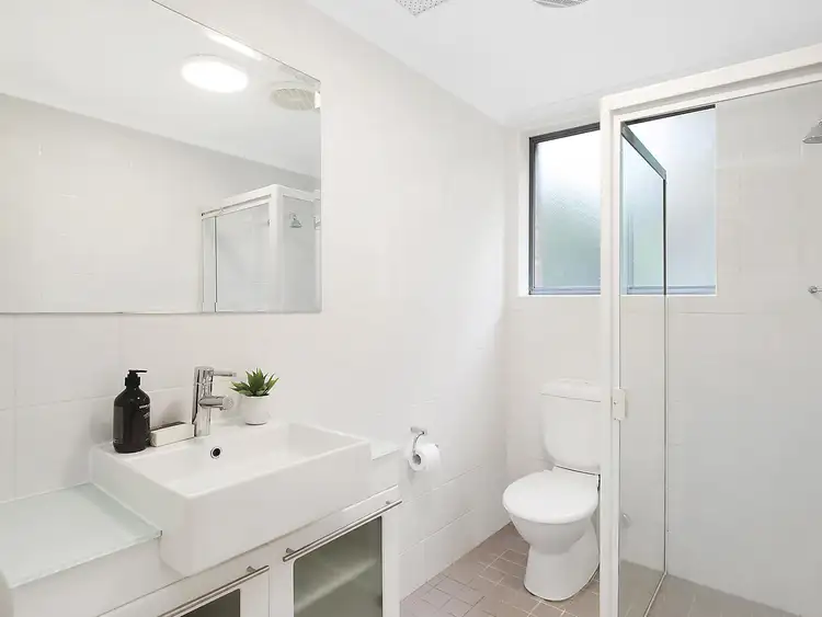 Fifth view of Homely apartment listing, 1/76 Cowper Street, Randwick NSW 2031