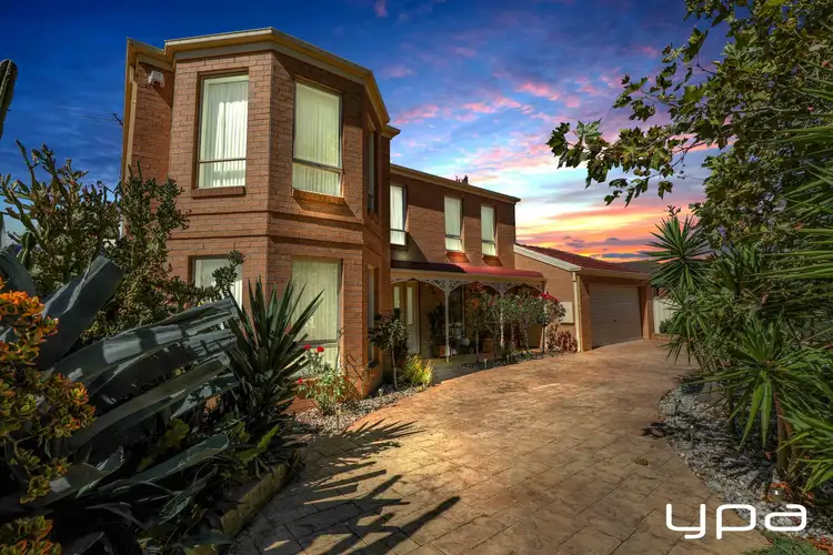 Fourth view of Homely house listing, 13 Rising Court, Hillside VIC 3037