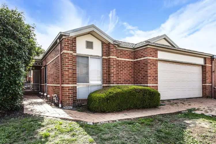 25 Wattletree Drive, Taylors Hill VIC 3037