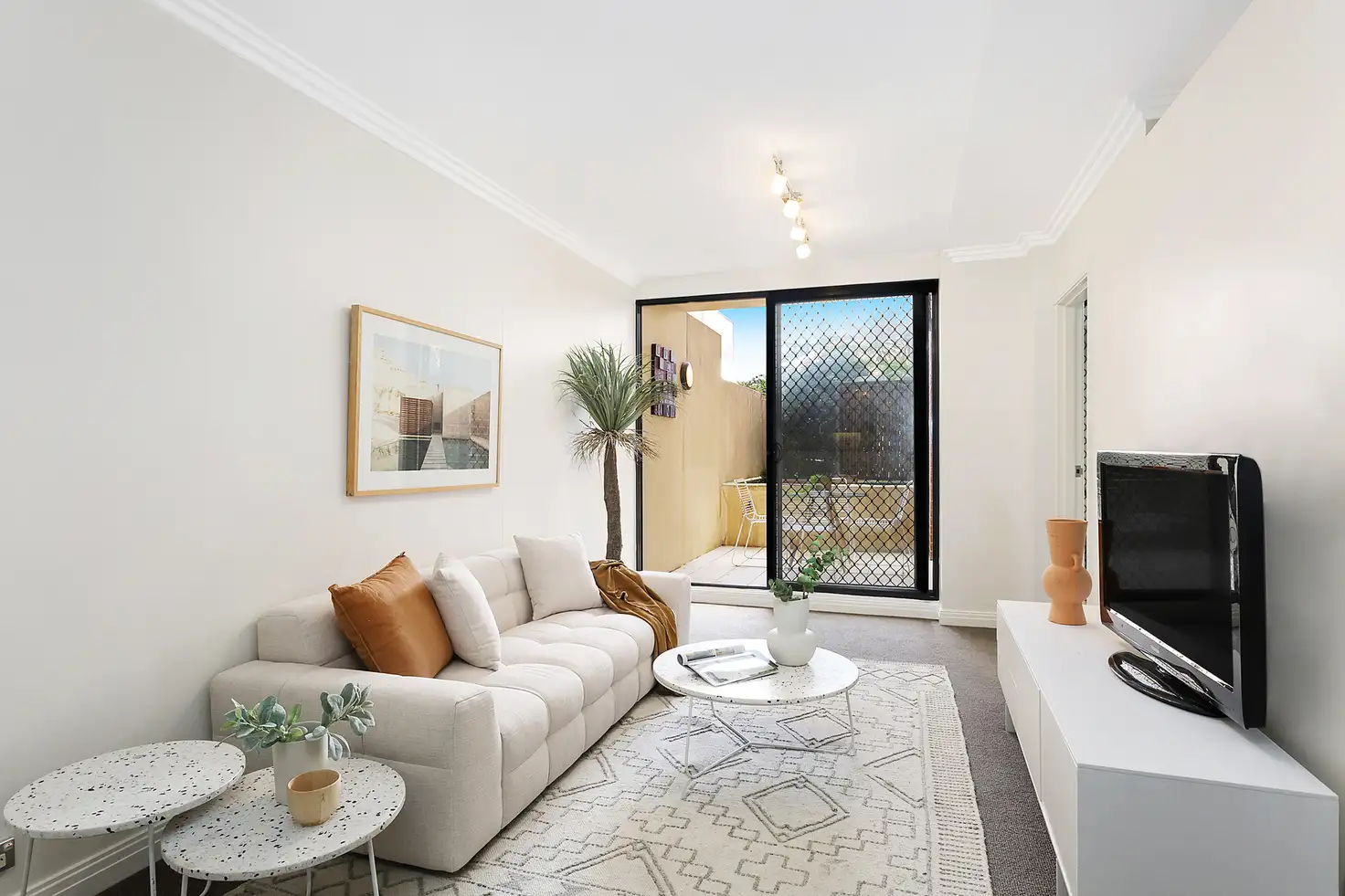 Main view of Homely apartment listing, 5/236 Pacific Highway, Crows Nest NSW 2065