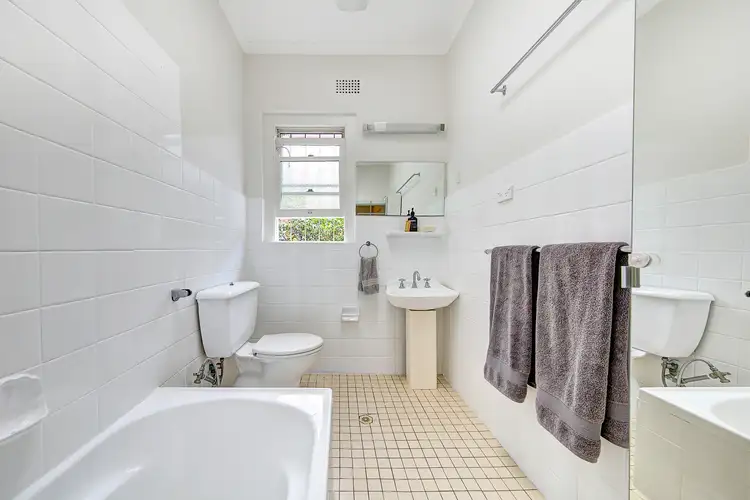Sixth view of Homely semi-detached listing, 19 Holdsworth Street, Neutral Bay NSW 2089