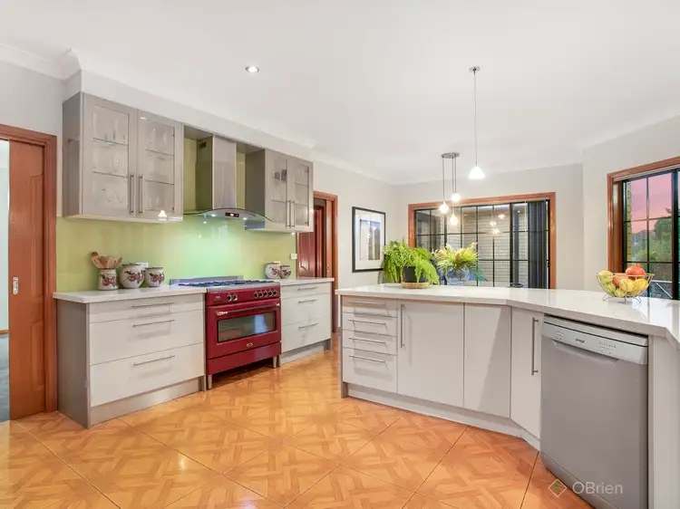 Fifth view of Homely house listing, 6 South Ridge Court, Beaconsfield VIC 3807