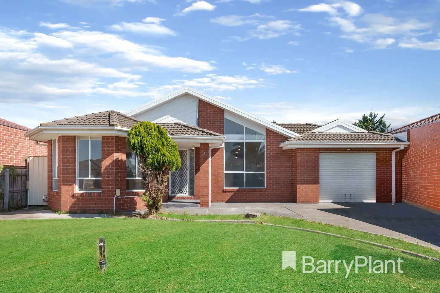 Main view of Homely house listing, 5 Chatterton Drive, Delahey VIC 3037