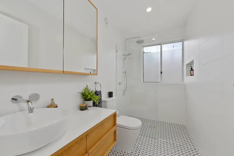 Sixth view of Homely apartment listing, 4/53 Sir Thomas Mitchell Road, Bondi Beach NSW 2026