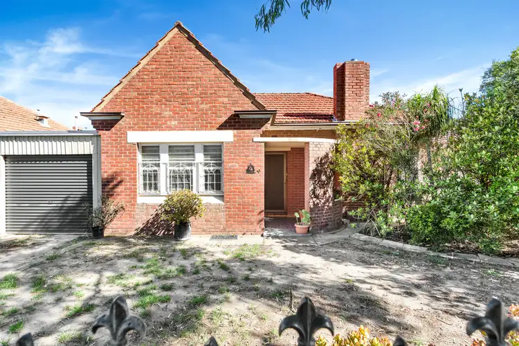 21 Rosewater Terrace, Ottoway SA 5013