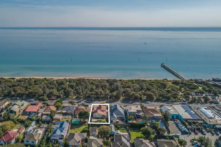 137 Nepean Highway, Seaford VIC 3198