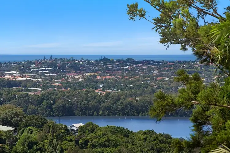 11 Terranora Parade, Bilambil Heights NSW 2486
