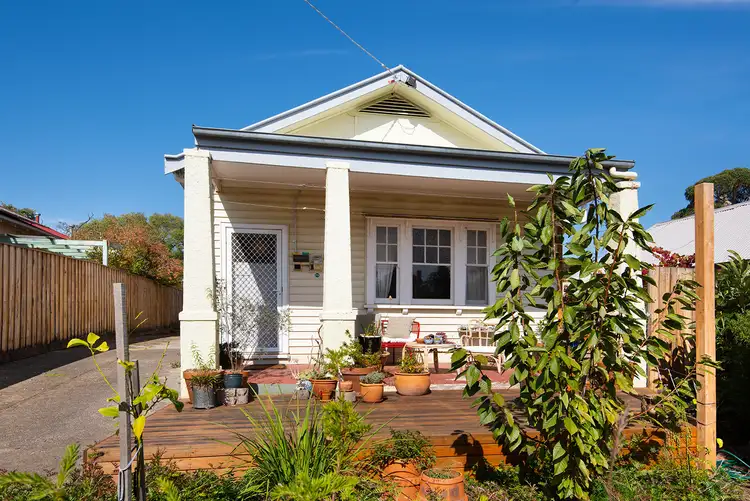 Second view of Homely house listing, 10 Wimble Street, Castlemaine VIC 3450