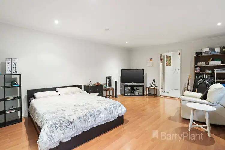 Fifth view of Homely house listing, 11 David Crescent, Bundoora VIC 3083