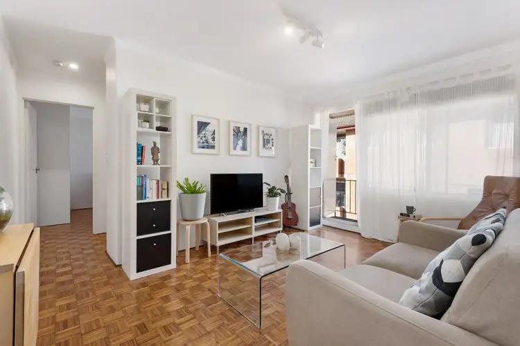 6/10 Henson Street, Marrickville NSW 2204