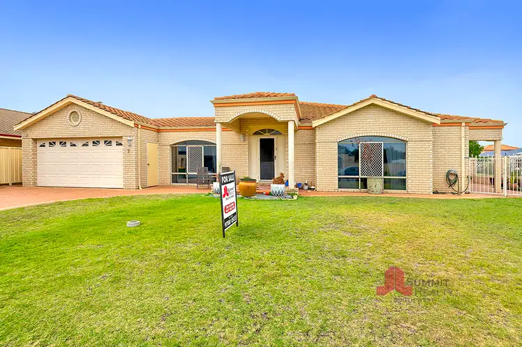 7 Troon Court, Pelican Point WA 6230