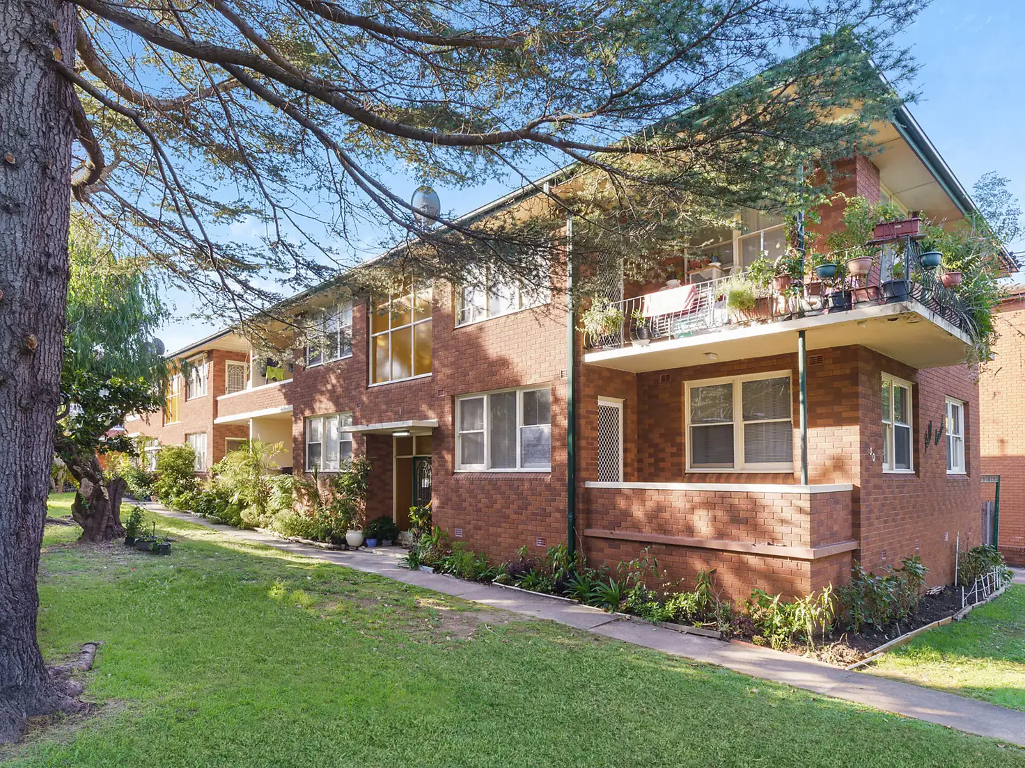 Main view of Homely unit listing, 1/30 Gladstone Street, Bexley NSW 2207