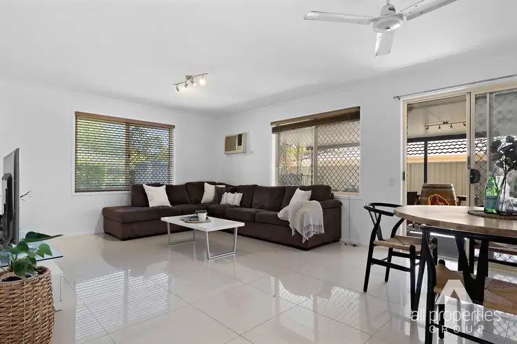 Fifth view of Homely house listing, 7 Tannadice Court, Regents Park QLD 4118
